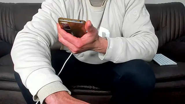 sexyhotmusclesforyou1 online show from 03/23/25, 03:32