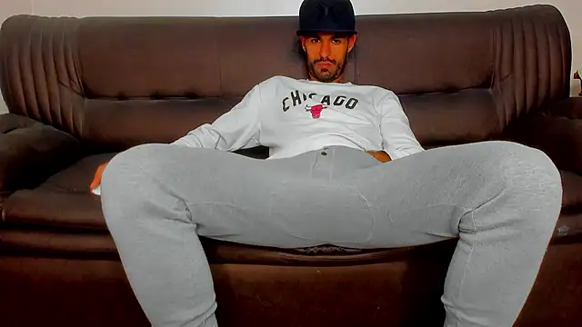 sexyhotmusclesforyou1 online show from 10/11/25, 08:24