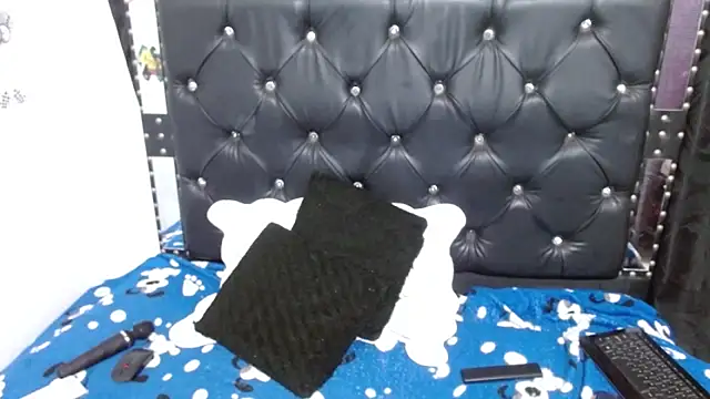 Snapshot of Megan_liz chatting on 01/16/26, 12:36 Megan liz online show from 01/16/26, 12:36