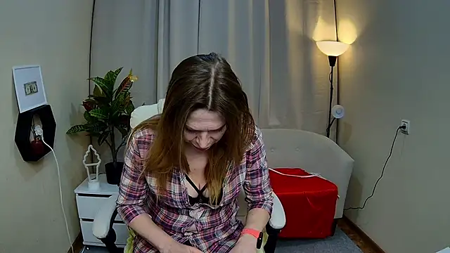 TessaDaybreak online show from 02/21/26, 07:42