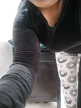 Dalou3a-69 online show from 02/10/26, 12:20