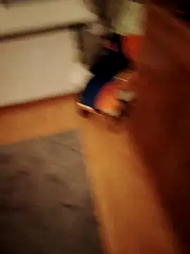 Snapshot of Teemu chatting on 02/15/25, 04:45 Teemu online show from 02/15/25, 04:45