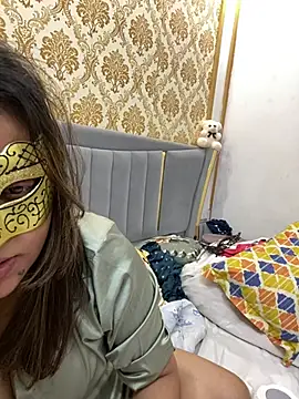 pihu 00777 online show from 02/18/25, 08:36