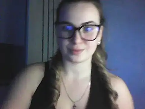 Snapshot of GoddessTenderness chatting on 02/24/25, 10:14 GoddessTenderness online show from 02/24/25, 10:14