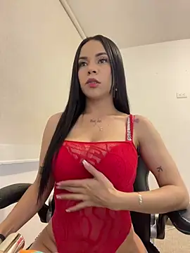 Snapshot of Naatalia chatting on 03/04/25, 08:16 Naatalia online show from 03/04/25, 08:16