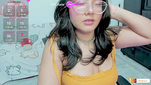 Naoko 7w7 online show from 11/03/25, 10:32