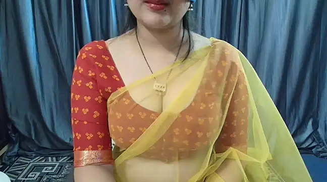 Snapshot of goldiwets chatting on 02/18/25, 04:26 goldiwets online show from 02/18/25, 04:26