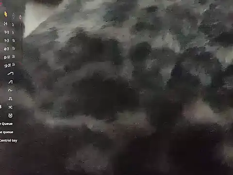 Snapshot of a-lian chatting on 03/07/25, 06:46 a-lian online show from 03/07/25, 06:46