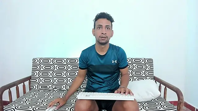 Extremely-Dirty-Sex online show from 02/26/25, 11:37