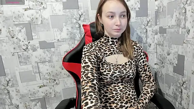 Snapshot of stella_leex chatting on 03/20/25, 08:51 stella leex online show from 03/20/25, 08:51