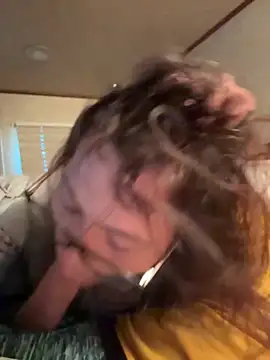 Snapshot of Duhon2317 chatting on 09/27/25, 05:07 Duhon2317 online show from 09/27/25, 05:07