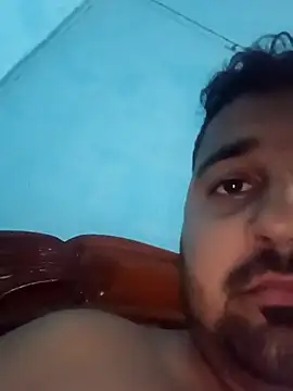 Snapshot of susthovai chatting on 10/04/25, 06:06 susthovai online show from 10/04/25, 06:06