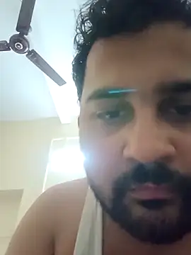 Snapshot of susthovai chatting on 11/19/25, 05:07 susthovai online show from 11/19/25, 05:07