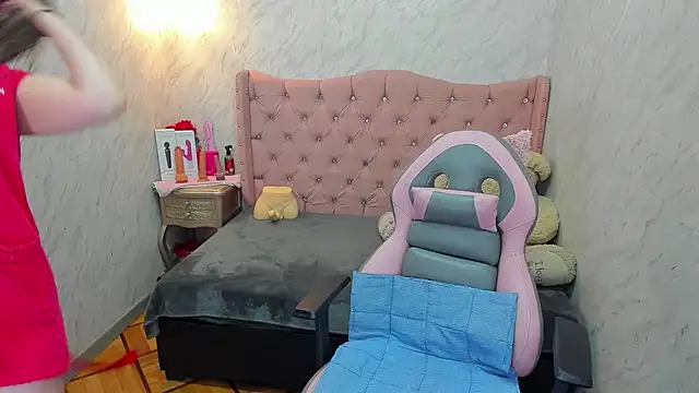 Lianngrace online show from 06/05/26, 02:45
