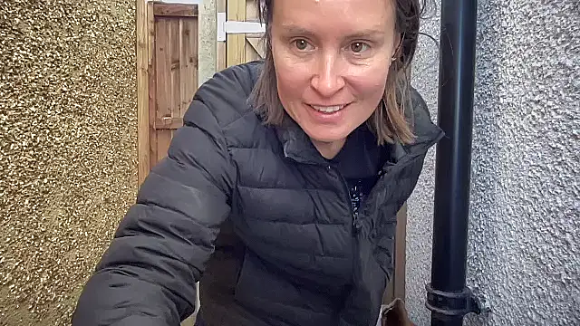 Snapshot of eatmypie69 chatting on 09/16/25, 08:48 eatmypie69 online show from 09/16/25, 08:48