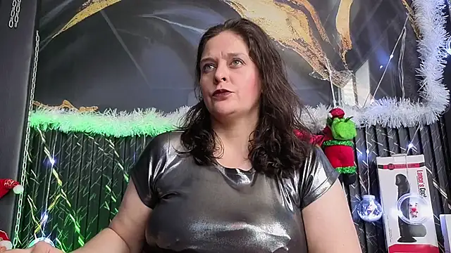 Snapshot of AmandaKovich chatting on 12/03/25, 07:23 AmandaKovich online show from 12/03/25, 07:23