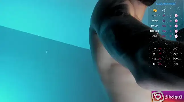 K cique online show from 03/04/25, 01:55