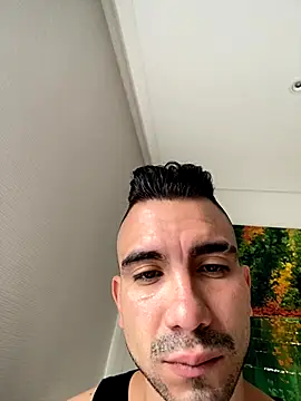 K cique online show from 09/27/25, 03:28