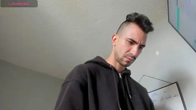 K cique online show from 10/01/25, 05:30