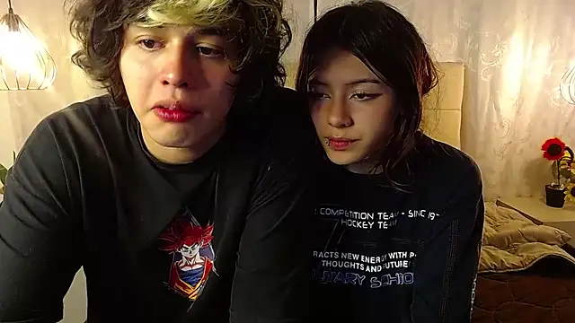 fyreandfox  online show from 03/12/25, 11:44