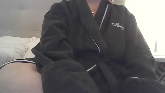 sizha6 online show from 09/26/25, 08:40