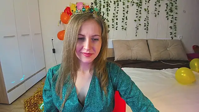 Snapshot of xeva_angelx chatting on 03/15/25, 06:54 xeva angelx online show from 03/15/25, 06:54