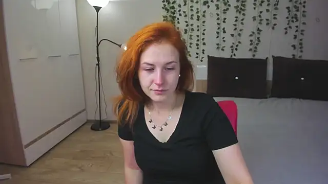 Snapshot of xeva_angelx chatting on 09/10/25, 01:16 xeva angelx online show from 09/10/25, 01:16