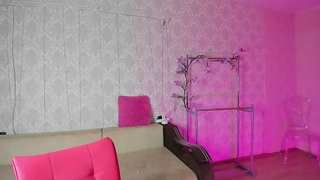 Snapshot of xeva_angelx chatting on 11/07/25, 01:38 xeva angelx online show from 11/07/25, 01:38