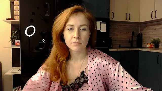 Snapshot of xeva_angelx chatting on 11/24/25, 02:55 xeva angelx online show from 11/24/25, 02:55