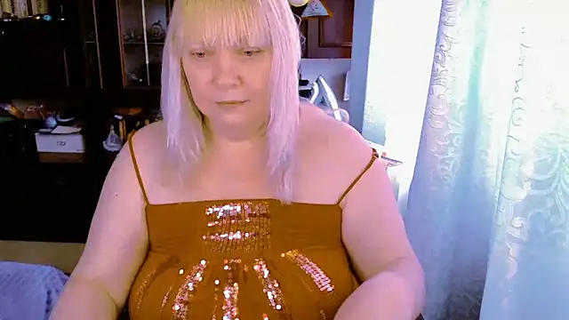 FlowerButterf online show from 03/04/26, 10:43