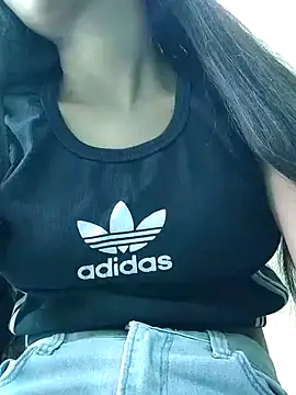 Snapshot of Aaradhna-hoy chatting on 03/21/25, 07:44 Aaradhna-hoy online show from 03/21/25, 07:44