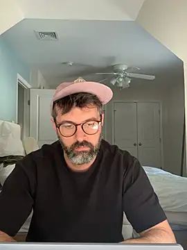 Snapshot of plaintreebull chatting on 02/13/26, 05:31 plaintreebull online show from 02/13/26, 05:31