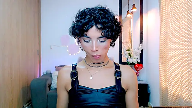 nilam valker online show from 03/08/25, 09:40