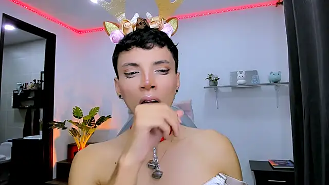 nilam valker online show from 10/04/25, 11:58