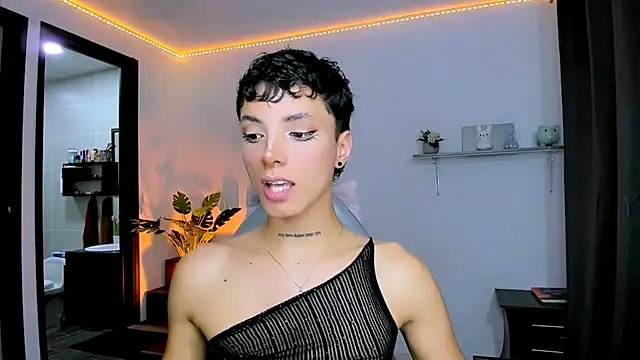 nilam valker online show from 10/07/25, 11:24