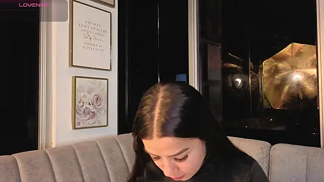 Ivanna West online show from 04/10/26, 09:58