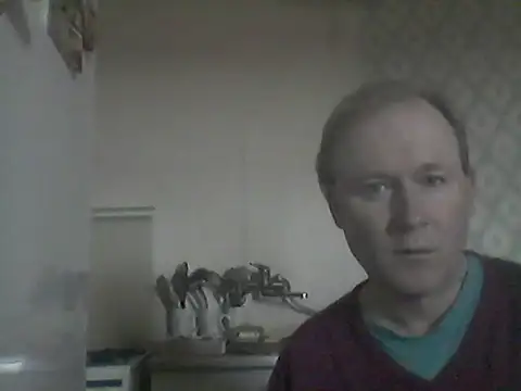 Snapshot of petermiki57 chatting on 03/18/25, 02:04 petermiki57 online show from 03/18/25, 02:04