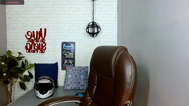 Martin Linares online show from 02/22/25, 01:35