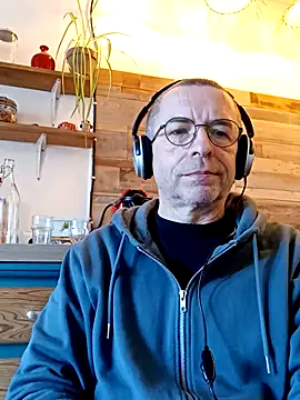 Snapshot of Xavspank2 chatting on 01/07/26, 10:29 Xavspank2 online show from 01/07/26, 10:29