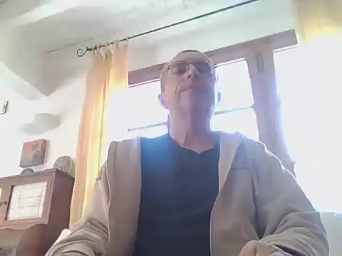 Xavspank2 online show from 04/01/26, 12:28