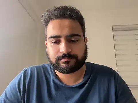 Snapshot of indian_thonger chatting on 11/30/25, 06:17 indian thonger online show from 11/30/25, 06:17