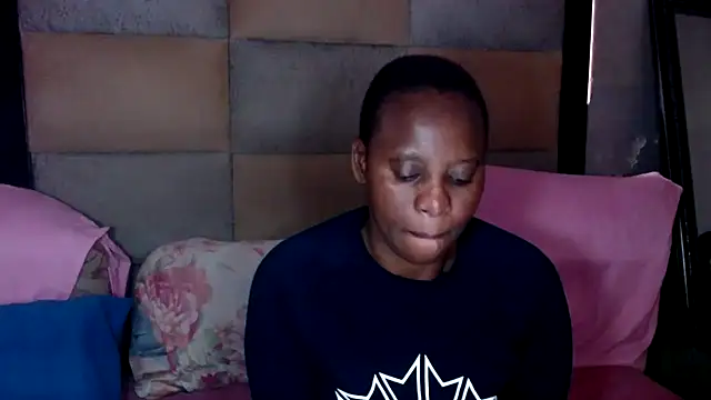 DIVAASS1 online show from 04/13/26, 07:47