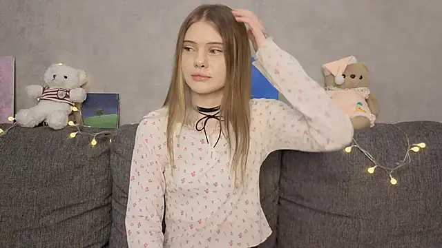 CarolinePepper online show from 05/28/26, 01:30