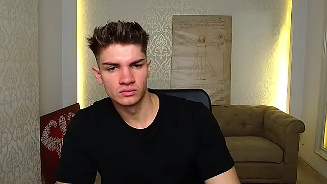 MaxKaiden online show from 10/07/25, 04:53