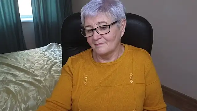 Snapshot of Sandra_Snowflake chatting on 02/16/25, 11:05 Sandra Snowflake online show from 02/16/25, 11:05