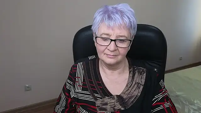 Snapshot of Sandra_Snowflake chatting on 03/13/25, 07:31 Sandra Snowflake online show from 03/13/25, 07:31