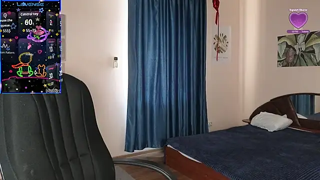 Snapshot of Sandra_Snowflake chatting on 09/19/25, 01:23 Sandra Snowflake online show from 09/19/25, 01:23