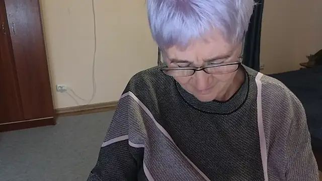 Sandra Snowflake online show from 11/06/25, 12:06