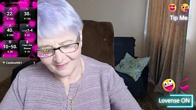 Snapshot of Sandra_Snowflake chatting on 03/17/26, 04:06 Sandra Snowflake online show from 03/17/26, 04:06