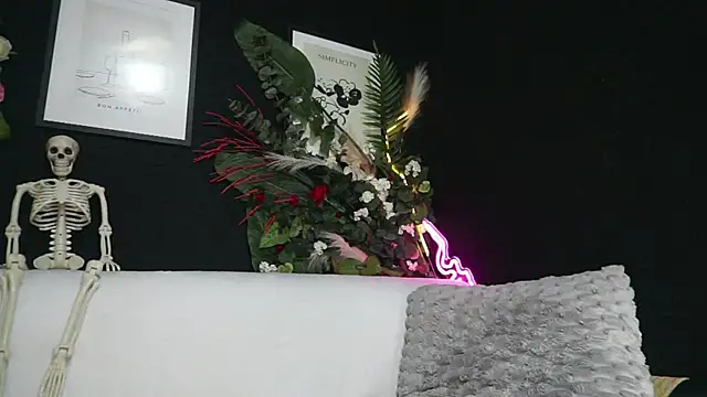 IngAdn online show from 10/23/25, 06:50